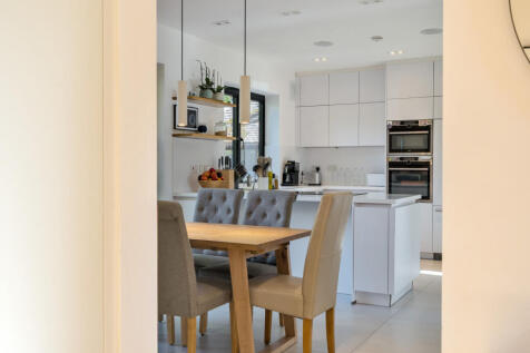 1363297-10-68e79f...