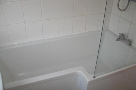 king-arthur-s-close-wr2-6bd-1042319