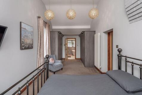 Master Bedroom Suite