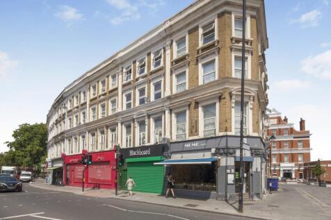 Church Street, SE5
£1,800 PCM
Available 8th August | Furnished Situated in a fantastic location in the heart of SE5, this beautifully presented one-bedroom apartment offers modern living with an abund