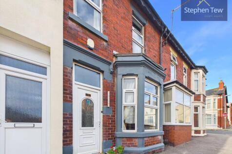 3 Bedroom Terraced in FY1 5EF
