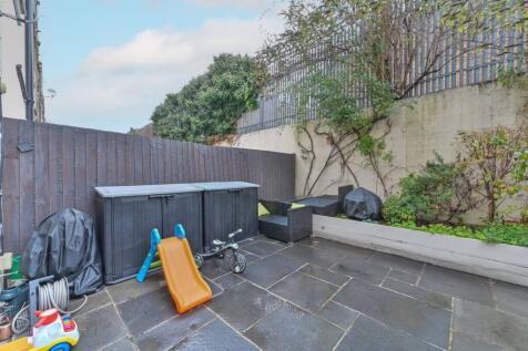 Property Image 11