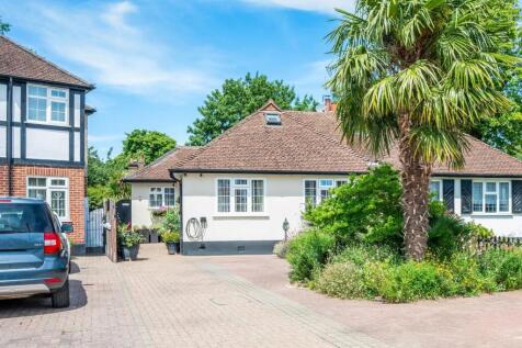 EASTDEAN AVENUE