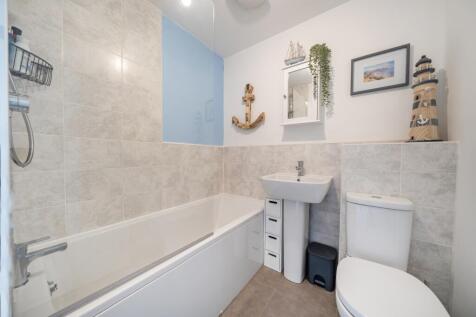 1346769-5-68bb1a8769acc