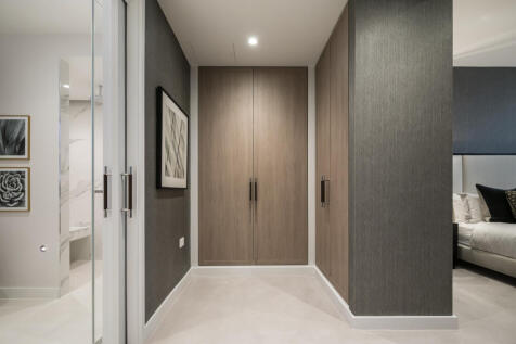 Show Apartment Dressing area