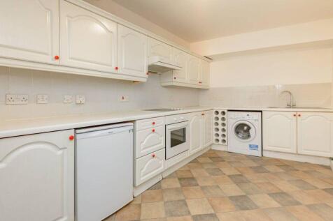 1 bed, 1 bath Flat in Edinburgh - Photo 6