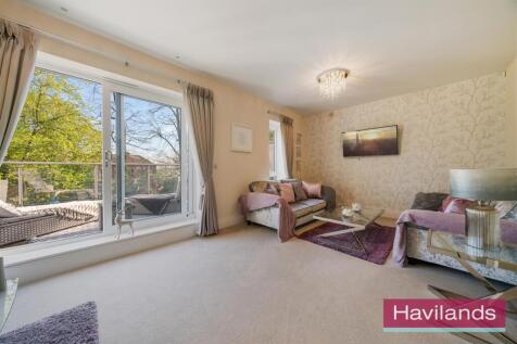 Wellston Crescent-15.jpg