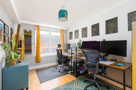 63 st peters court_dec-13.jpg