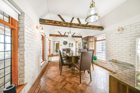 6 bed, 4 bath Detached in Birmingham - Photo 15