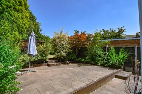 16 Woodfield Avenue-19.jpg