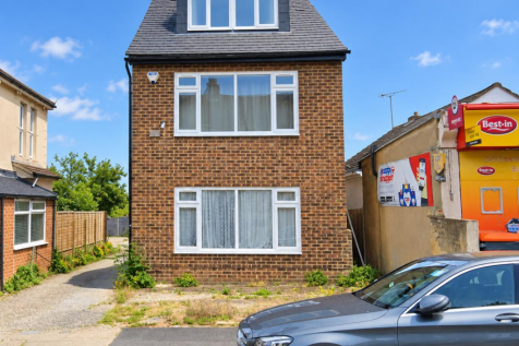 1 Bedroom Flat in ME7 5XL