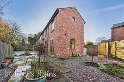 Side/Rear Garden