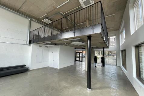 17-18 Lower Dock Walk