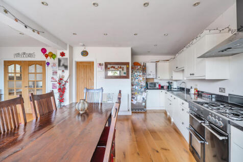 1319727-19-686ffb...