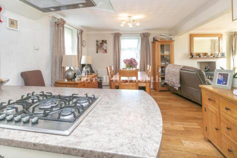 Kitchen diner view 2