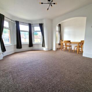 2 Bedroom First Floor Flat - Fillebrook Road, Leytonstone E11