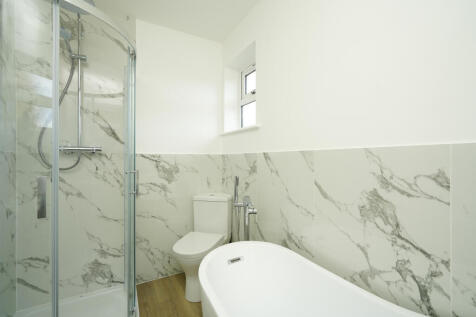 14.bathroom 4