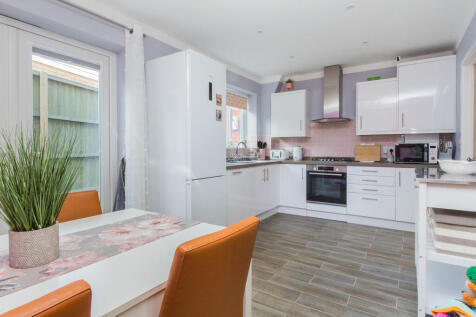 Kitchen/Dining Ro...