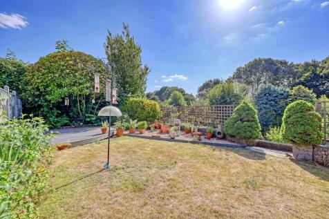 West Facing Rear Garden