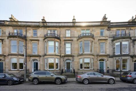 An exceptional ground and garden apartment with elegant entertaining space and a private south-facing garden. Glencairn Crescent is an outstanding four-bedroom garden apartment offering beautifully ba