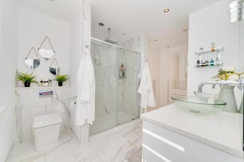 BEDROOMS AND BATHROOMS