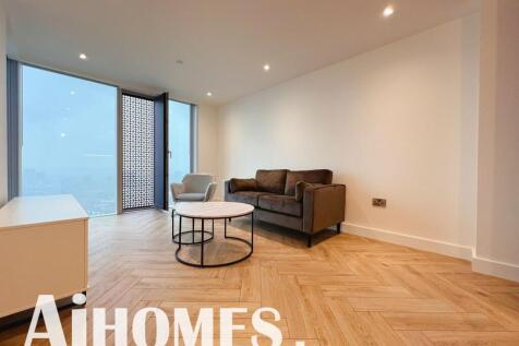 Welcome to this charming one-bedroom apartment located at 141 Chester Road in the vibrant city of Manchester. Spanning an impressive 614 square feet, this well-designed living space offers a perfect b
