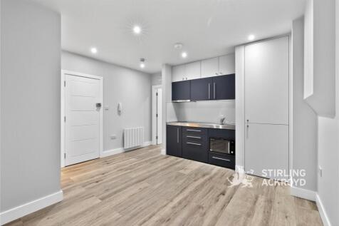 Reception/Kitchen