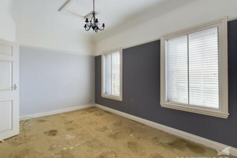 Flat 5 Living Roo...