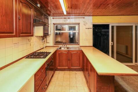 9 Joydon Drive, Chadwell Heath, Romford RM6 4ST