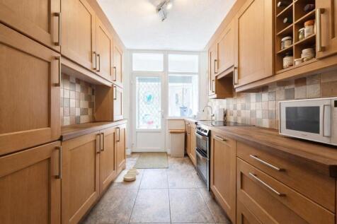 kitchen 2 .jpg