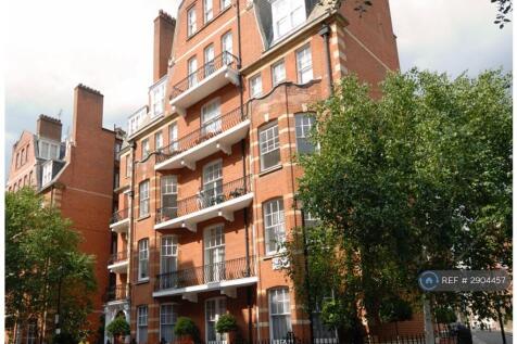 We are proud to offer a former home for long-term lease to an interested family. This delightful 3 bedroom, 2 bathroom flat is in a historic peaceful Ashley Gardens neighbourhood, a very convenien...