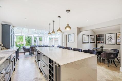 Kitchen.jpg