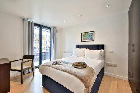 Experience the best of North-West London living in our Premium suites with balcony, ideally located near Little Venice, Maida Vale, and St John’s Wood. Situated just a 5-minute walk from Kilburn Park