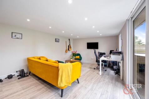 King George VI Drive, 39-021.JPG