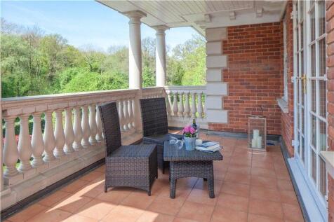 Chiltern Hse_Balcony