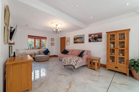 Kitchen/Breakfast/Family Room