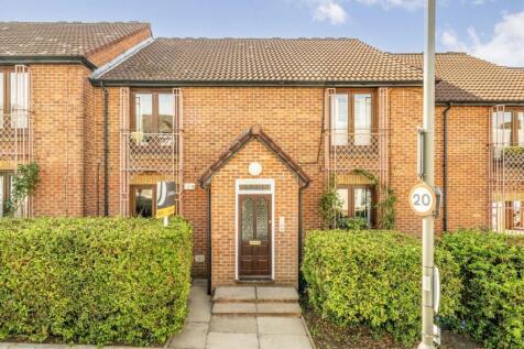 1 Bedroom Flat in SW18 2BE