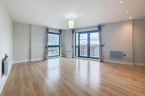 Open Plan Living & Kitchen
