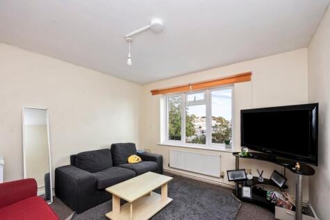 2, 84 WOLSELEY ROAD (6).jpeg