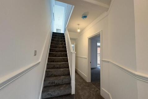 Hallway.jpg