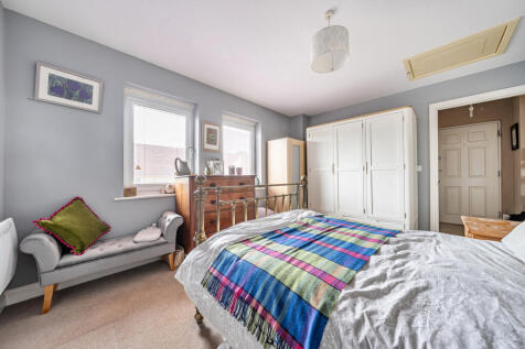 1363143-3-68e92a5...