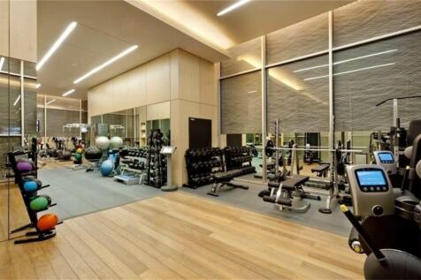 5 bed, 5 bath Apartment in London - Photo 5