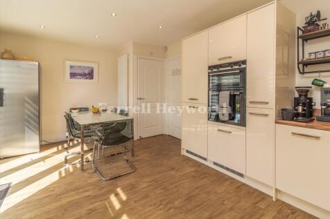 Kitchen Diner image