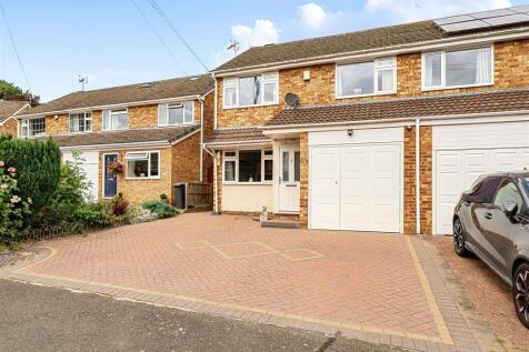 4 Rowan Close, Binley Woods