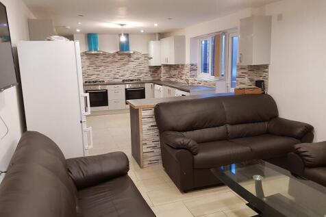 9 Bedroom Terraced in B29 7AU