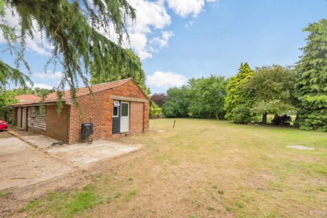 Stanton Manor ph1...