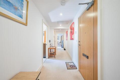 WELLINGTON COURT, (6).jpg