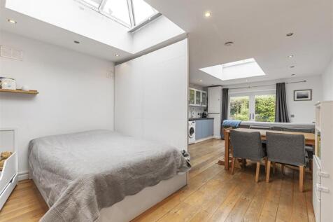 bedroom.jpg