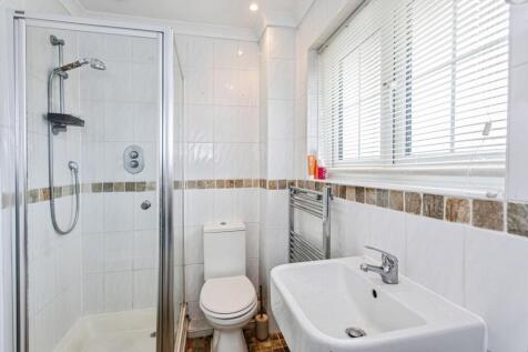 Bath/Shower Room