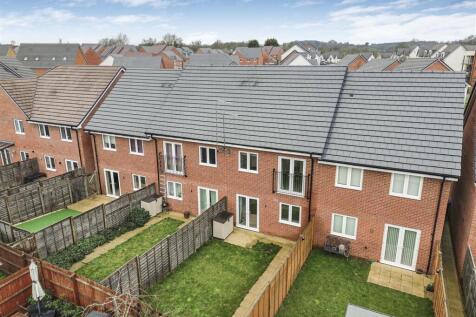 11 Whitby Close - Aerial View.jpg